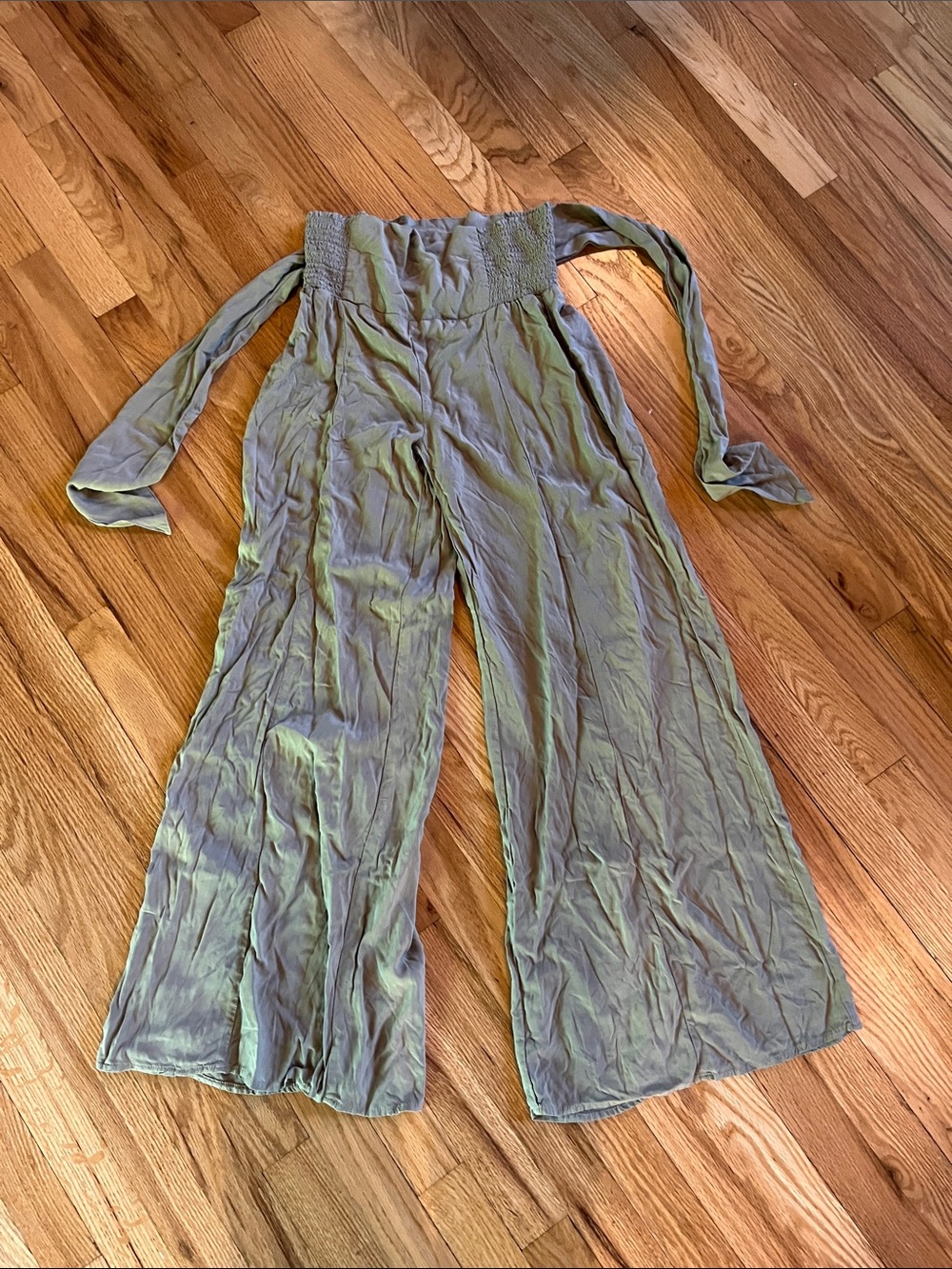 Streetwear Society Wide Leg Palazzo Smocked Pants Size Medium Olive Green